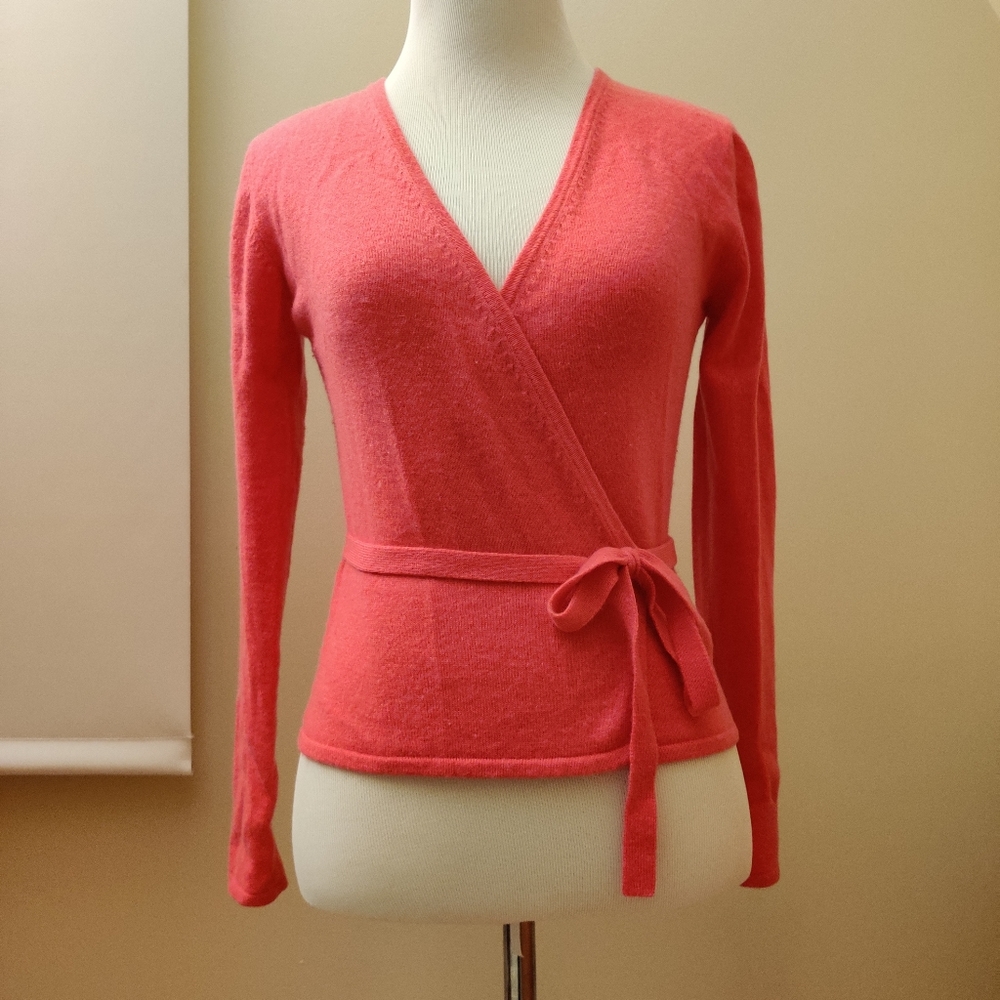 Beautiful cashmere wrap cardigan top